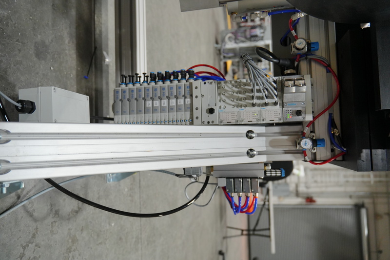Custom Manifold 7